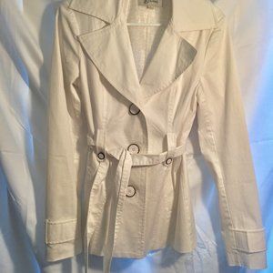 Guess white button up jacket with belt
